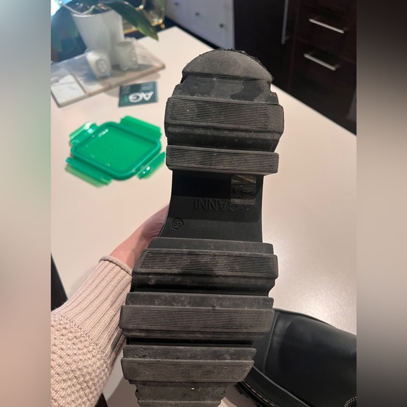 GANNI Cleated Mid Chelsea Boot - Picture 8 of 8